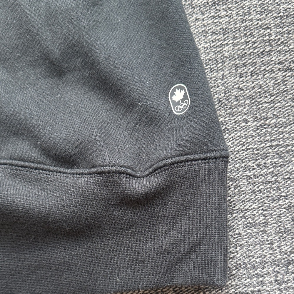 lululemon athletica Black Team Canada Olympics special edition Hoodie - Picture 4 of 4